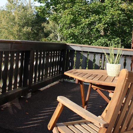 Ferienwohnung Zu den grauen Ziegenböcken Serba Exterior foto