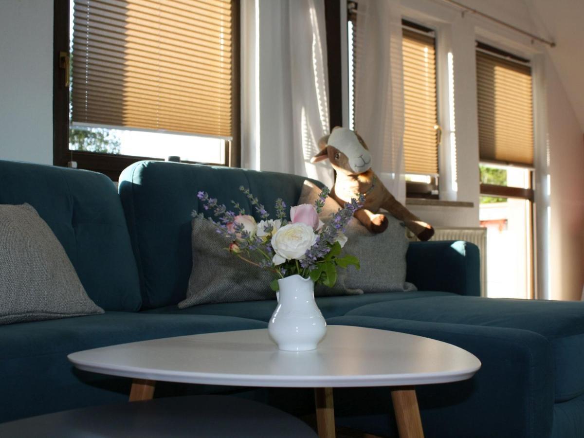 Ferienwohnung Zu den grauen Ziegenböcken Serba Exterior foto